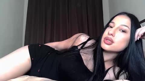 delly_love online show from October 24, 9:33 pm