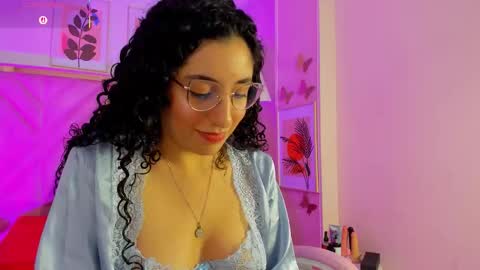 Demi online show from December 16, 5:24 am