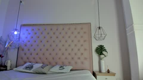 denisse_logan online show from June 8, 3:07 am