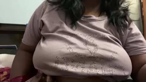 Snapshot of desi_punjabn chatting on October 14, 3:31 am simran online show from October 14, 3:31 am
