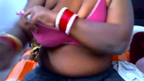 Snapshot of desi_punjabn chatting on December 22, 3:55 am simran online show from December 22, 3:55 am