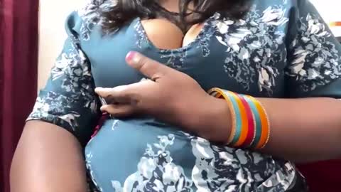 Snapshot of desi_punjabn chatting on September 18, 4:22 am simran online show from September 18, 4:22 am