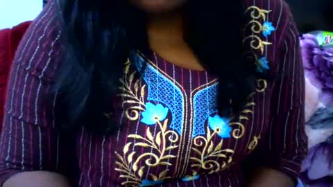 Snapshot of desi_punjabn chatting on February 2, 3:32 am simran online show from February 2, 3:32 am