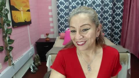 Snapshot of desire_latin chatting on February 7, 5:07 pm VALERIA online show from February 7, 5:07 pm