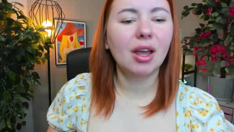 LAYLA online show from October 23, 6:52 am