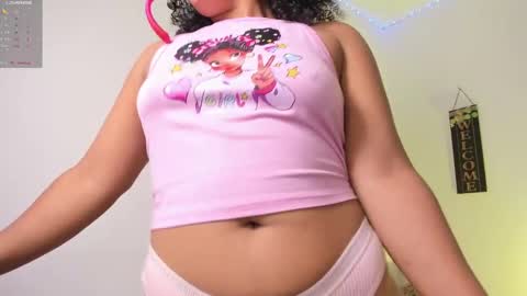 Snapshot of desty_y chatting on October 17, 7:06 pm desty_y online show from October 17, 7:06 pm