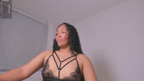 desty_y online show from June 23, 12:08 am