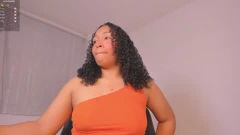desty_y online show from July 11, 10:59 am