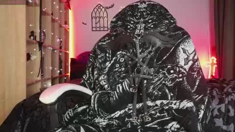 devil_s_bride online show from April 28, 6:01 pm