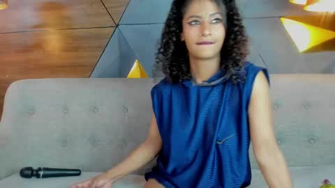 Snapshot of diamond_black19 chatting on February 8, 9:25 pm Camila and Megan online show from February 8, 9:25 pm