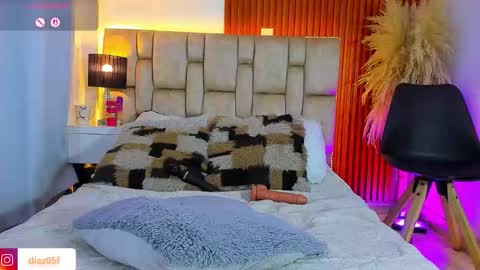 diamond_canela online show from September 18, 5:17 am