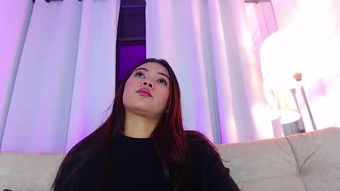 diamond_canela online show from March 3, 4:21 am