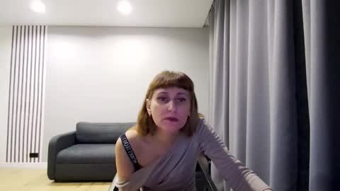 diana_meridor online show from February 6, 10:10 pm