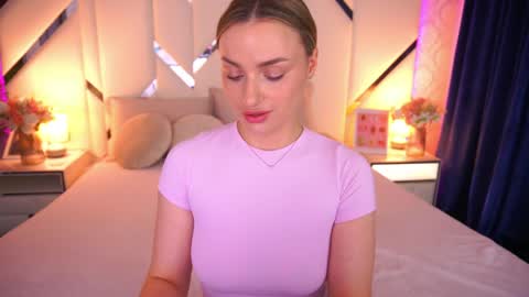 diana_nova online show from May 17, 11:20 am