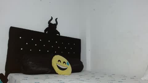 diana_o1 online show from May 25, 12:59 pm