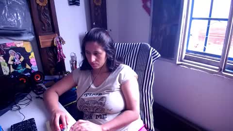 Snapshot of diana_rogu chatting on September 18, 12:58 pm diana_rogu online show from September 18, 12:58 pm