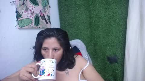 Snapshot of diana_rogu chatting on September 11, 9:31 am diana_rogu online show from September 11, 9:31 am
