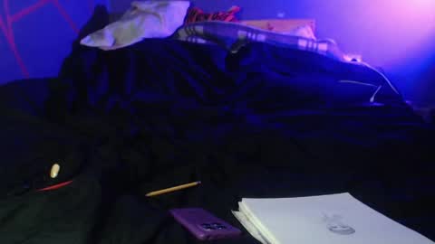 diana online show from April 25, 4:59 pm