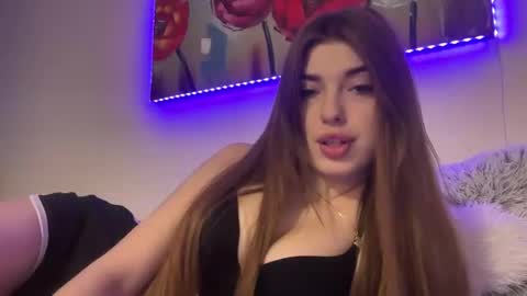 Snapshot of dianaa_lee chatting on October 4, 9:41 pm DIANA online show from October 4, 9:41 pm