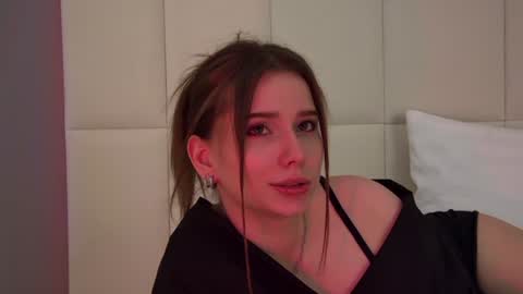 Diana online show from February 5, 4:37 am