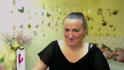 Diana online show from April 9, 6:30 am