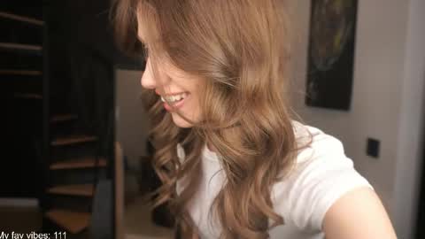 dianastar18 online show from May 3, 8:12 pm