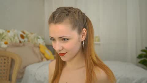 Sophie online show from April 23, 3:14 pm