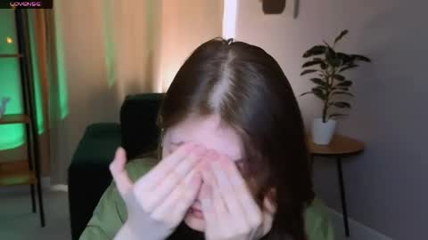 Dilara online show from April 22, 2:03 pm