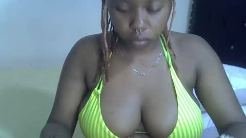 Snapshot of dime010 chatting on January 20, 9:01 pm dime online show from January 20, 9:01 pm