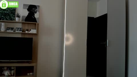 Dina online show from February 15, 7:38 am