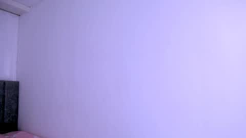 DINA online show from October 14, 8:33 pm