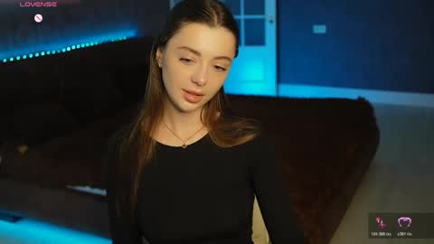 dinacandy online show from April 27, 7:05 am