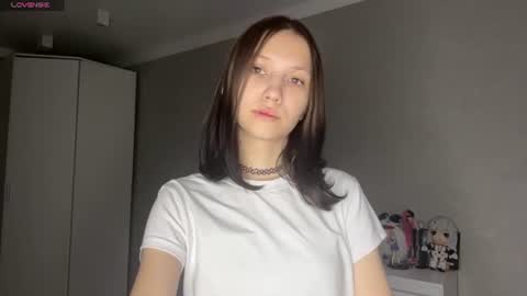Amelia online show from July 11, 2:06 pm