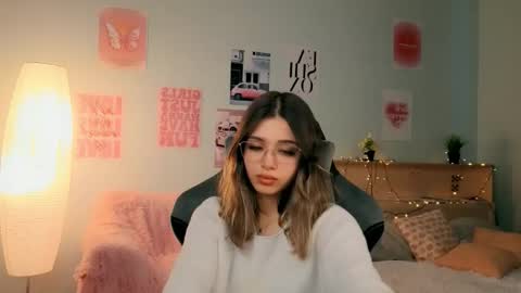 Sara Connor online show from March 10, 1:48 pm