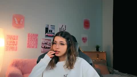 Sara Connor online show from February 15, 12:59 pm