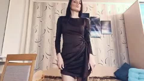 dinorahfleeks online show from March 7, 7:32 pm