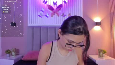 Cristal  online show from February 4, 3:33 am