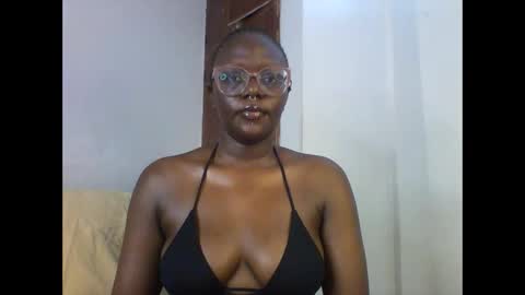 ELLE online show from December 15, 4:18 am