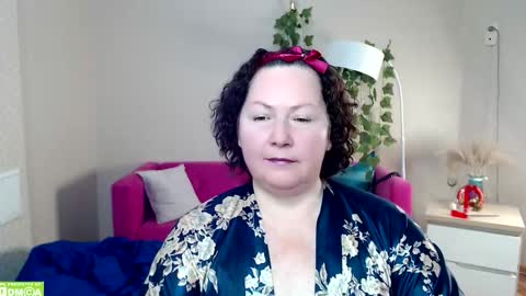 Katie online show from January 17, 11:45 pm