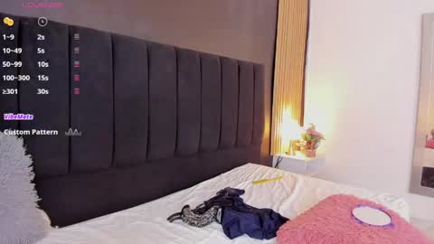 Soffie online show from April 24, 11:29 pm