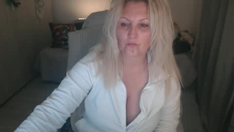 Alexxa online show from April 14, 12:43 am