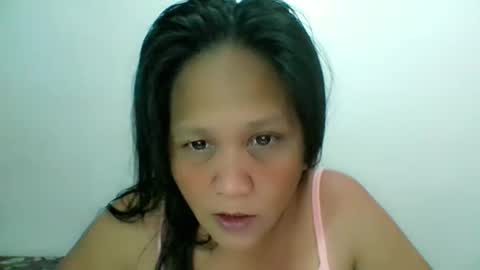 Snapshot of divinegrace10 chatting on January 12, 2:03 am Divine Grace Close To Your Hear online show from January 12, 2:03 am