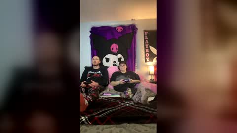 cinnamon buns online show from March 16, 1:08 am