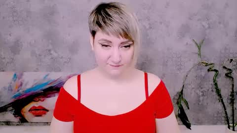 djullia online show from March 2, 7:09 am