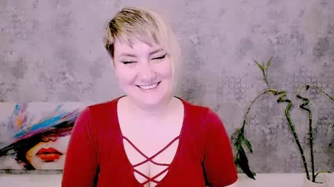 djullia online show from April 27, 1:52 pm