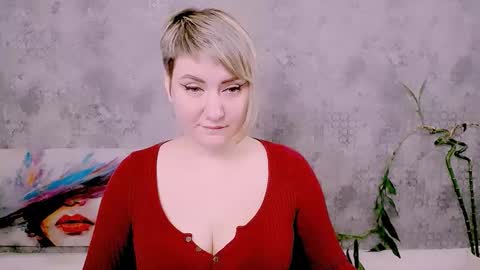 djullia online show from January 9, 9:03 am