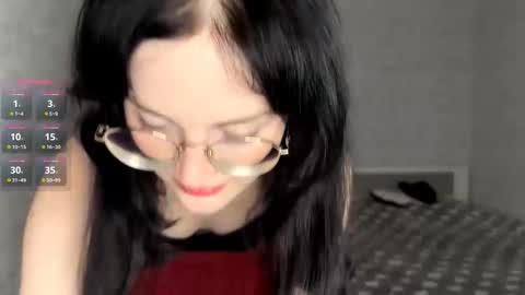 Annie PVT IS OPEN online show from October 25, 10:16 pm