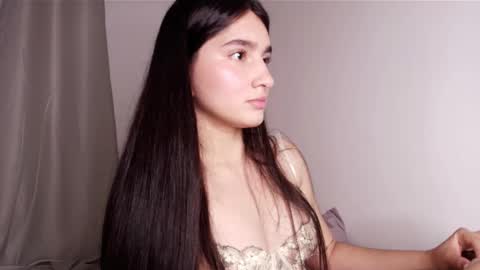 Snapshot of dolceangel__ chatting on October 20, 4:04 am Blair online show from October 20, 4:04 am