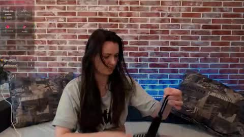 Jade online show from March 11, 6:50 am