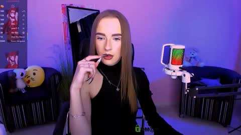 Snapshot of doll_vey chatting on October 16, 7:27 pm doll_vey online show from October 16, 7:27 pm